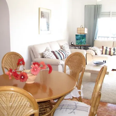 Apartment Tropicana *